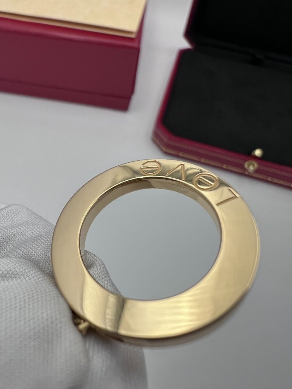 Authentic Cartier LOVE Circle Necklace 18K Yellow Gold Pendant w/Box
